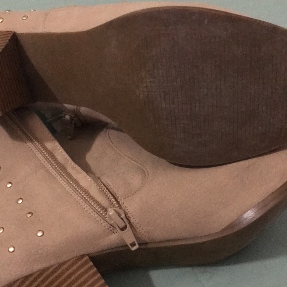 Style & Co suede boots in Good condition - Picture 10 of 11